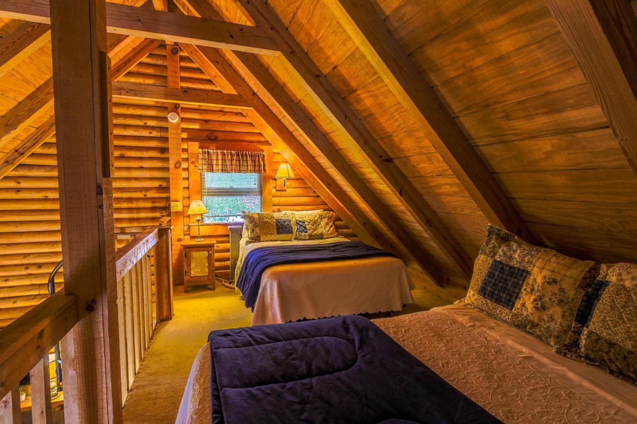Mountainaire Inn And Log Cabins Блоуінг-Рок Екстер'єр фото